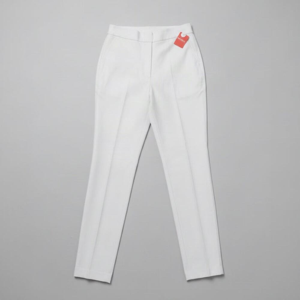 Spanx white pants, Size M, NEW WITH TAGS!